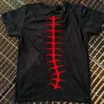 ピーターロック　黒/赤　Tシャツ　バックプリント「ボーン」
